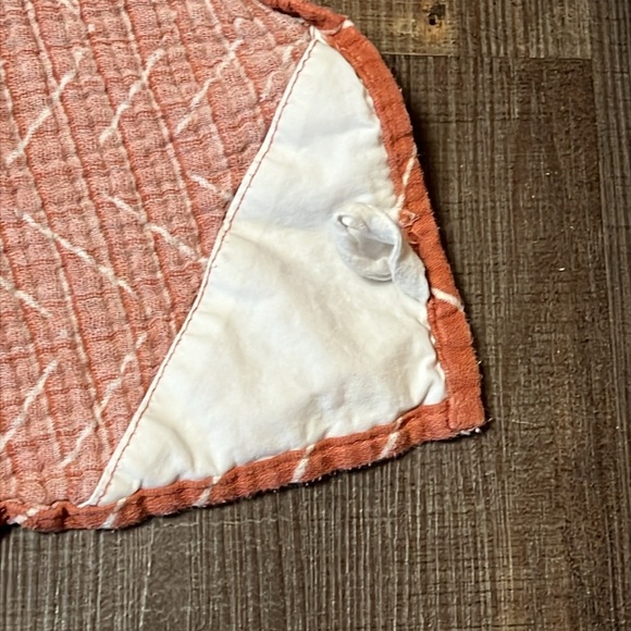 Itzy Ritzty Multitasking Breastfeeding Nursing Swaddling blanket‎ infant newborn - Picture 9 of 9